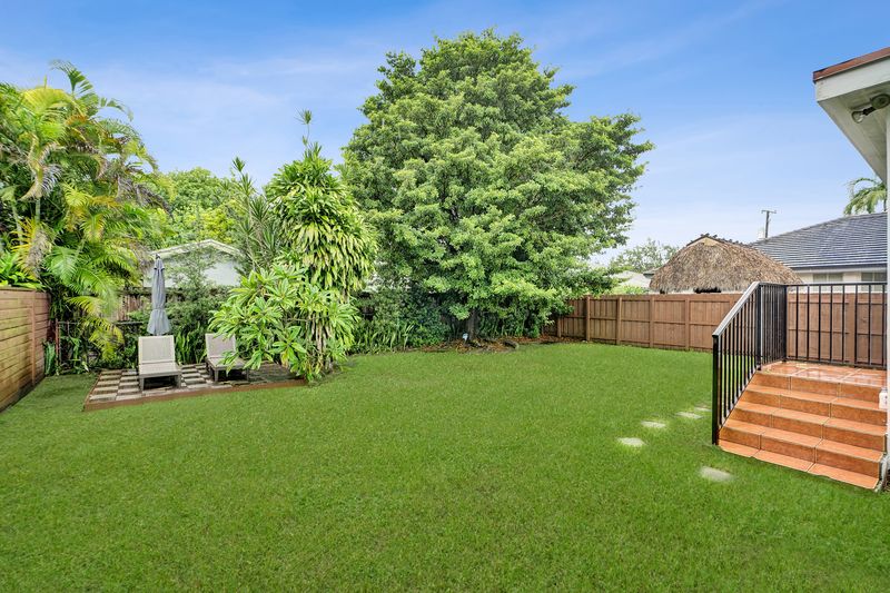 Backyard lawn with the rear steps