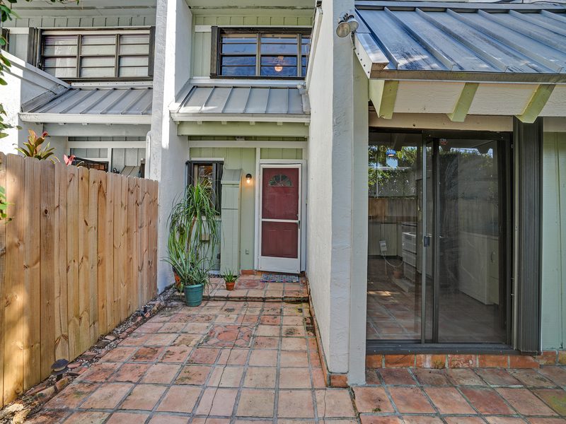Front entry of the townhouse at 4863 SW 71st Place, Miami