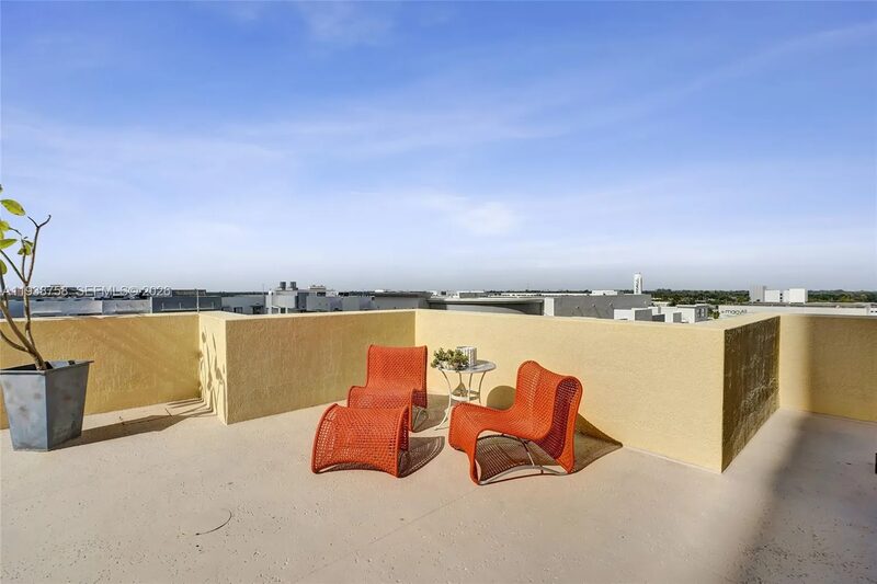 Clubhouse at Toscano Condominium, Miami