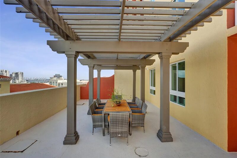 Building amenity at Toscano Condominium, Miami