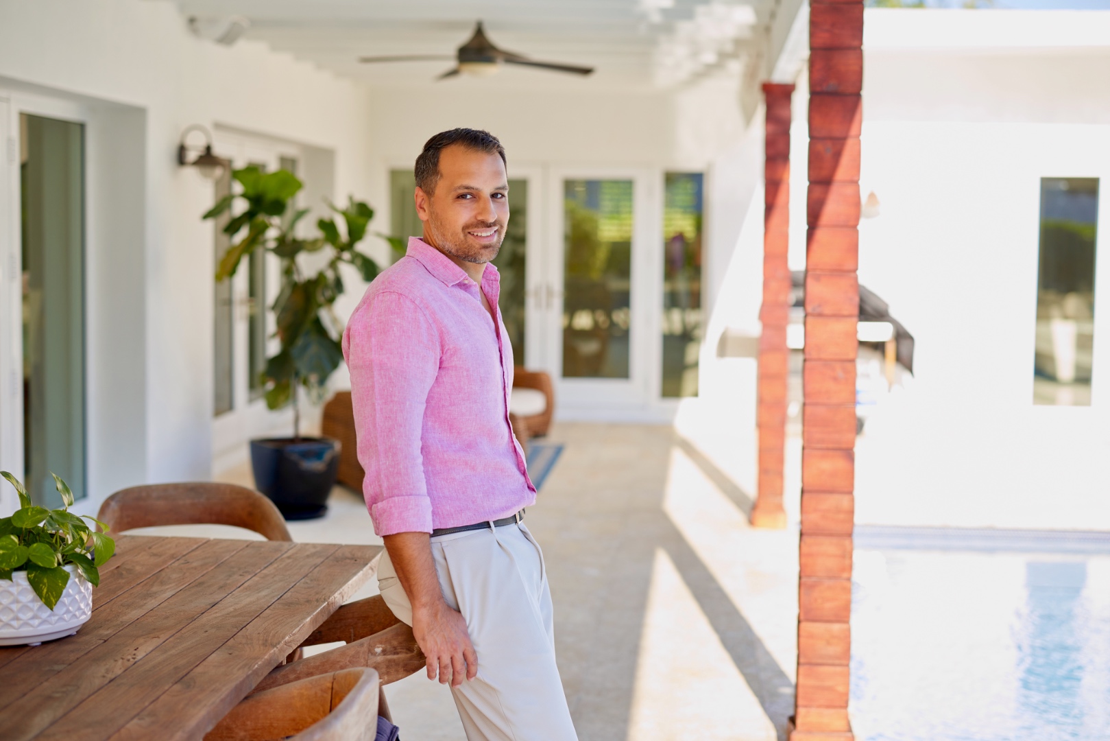 Jorge Guanche, Kendall real estate expert